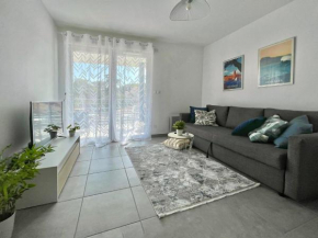Superbe appartement neuf entre mer et pins Wifi